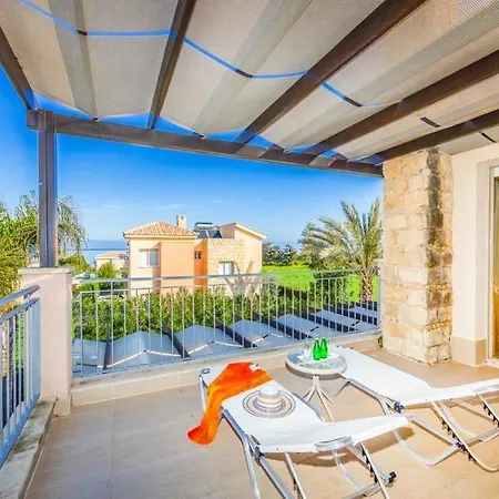 In Sleeps 8 With Air Con And Wifi *